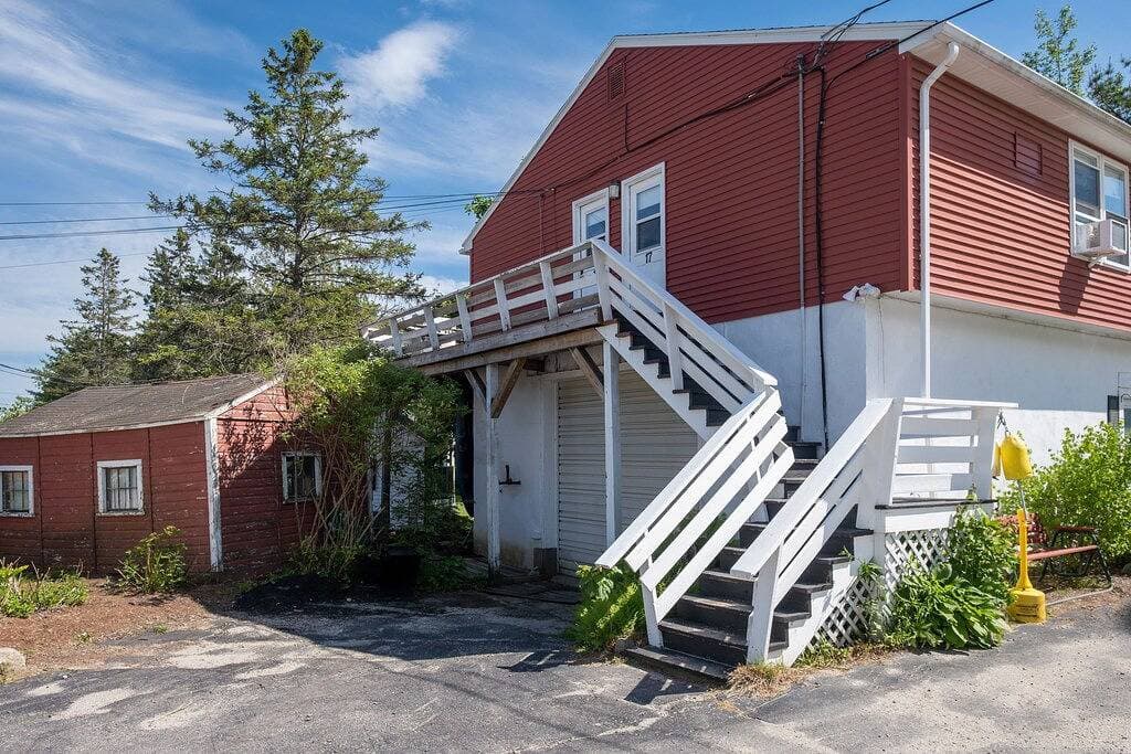 Foto 7 von 24: 20 Stunning Acadia Lodge w/AC Open Hearth Inn