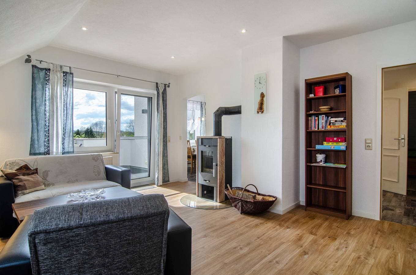 Foto 2 von 42: Ferienwohnung 'Laubbach' mit Balkon und Wi-Fi