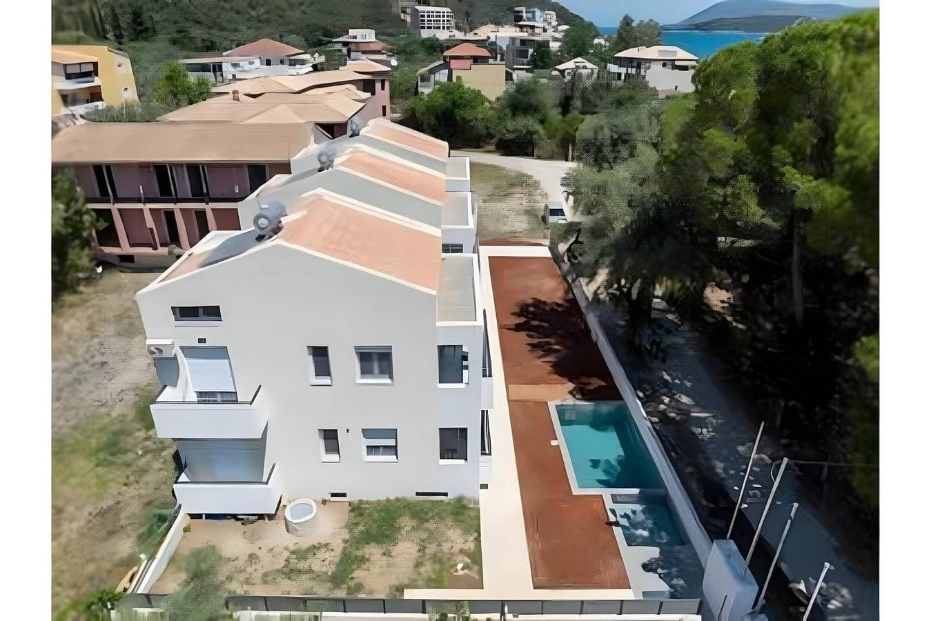 Miralis Apartments 1