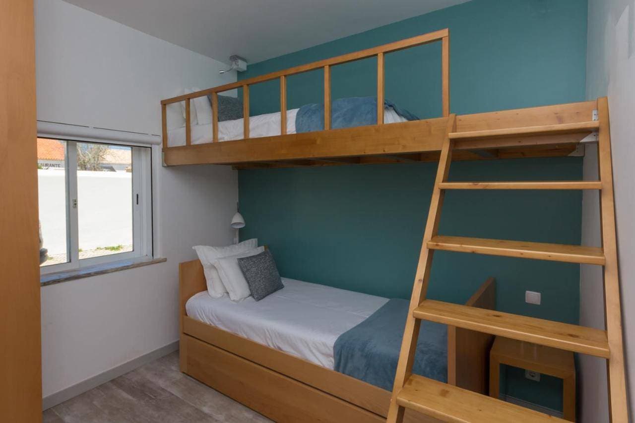 Foto 8 von 8: Economy Room with Bunk Bed with Land View