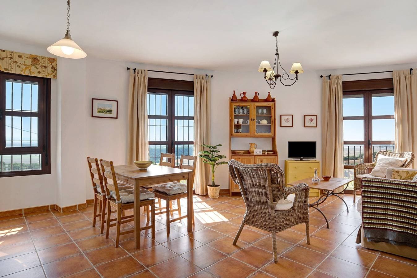 Foto 2 von 24: Ferienwohnung Cobijadas75 Segur mit Bergblick, Balkon und WLAN