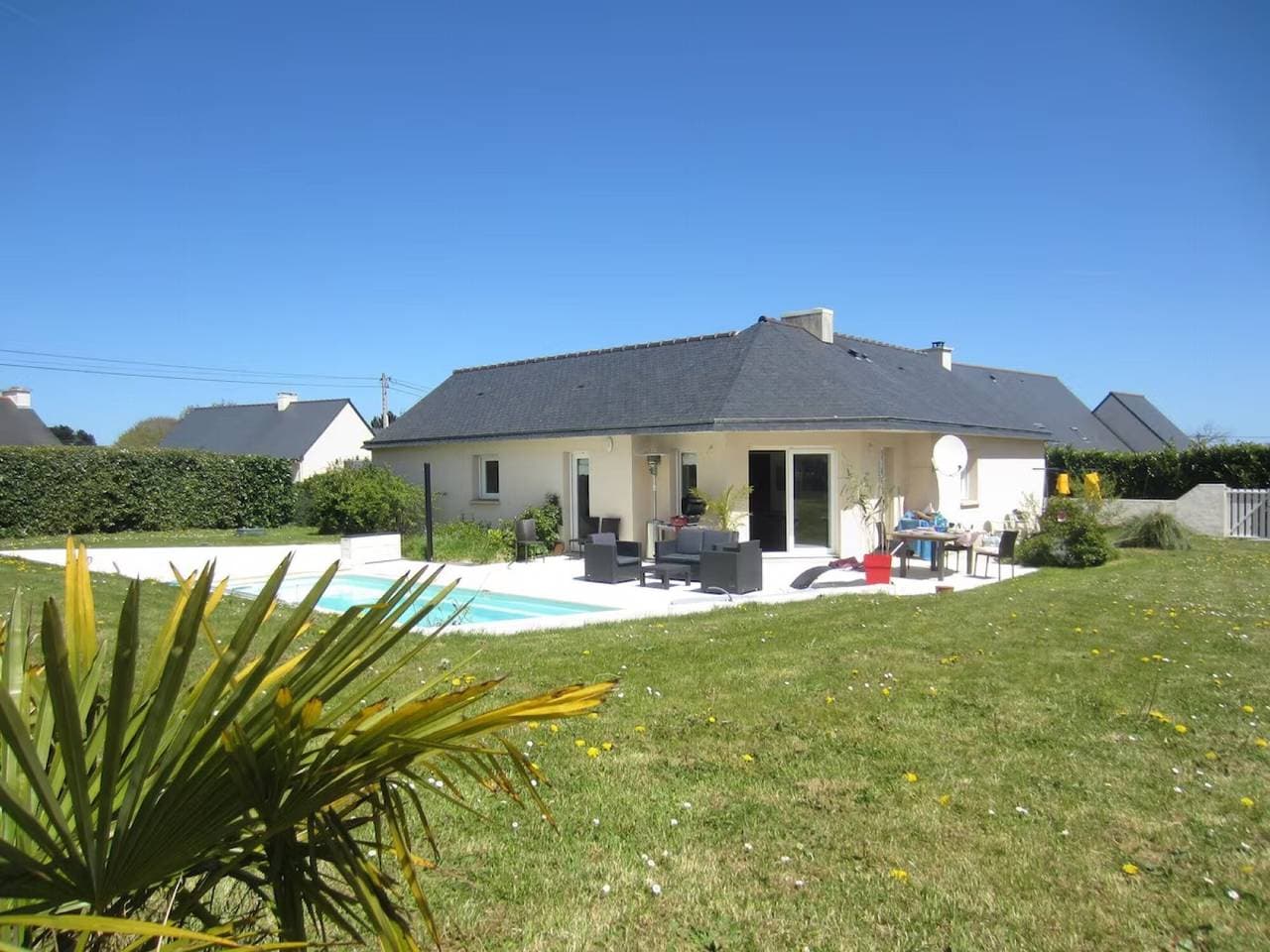 Foto 11 von 13: Villa 'Bord de Mer Piscine' mit privatem Pool, privater Terrasse und WLAN
