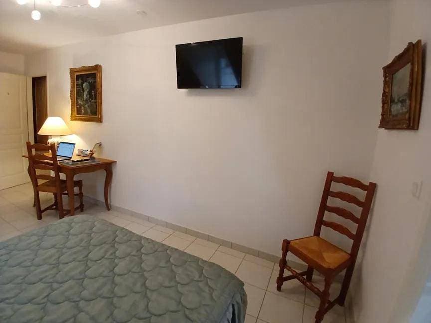 Foto 7 von 11: Double Room with Garden View