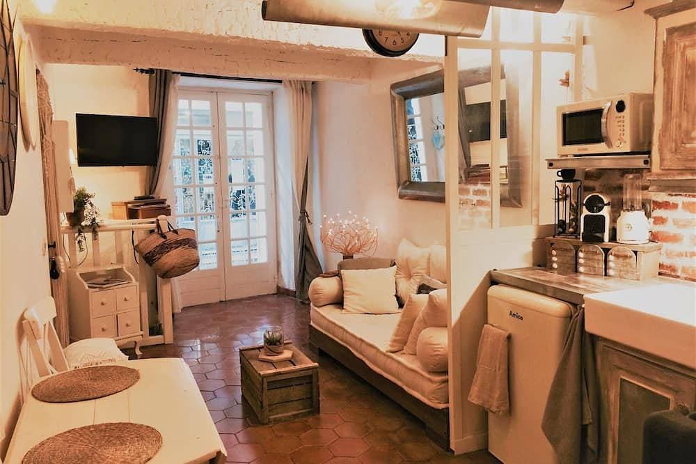 Foto 6 von 11: Ramatuelle Charmantes Appartement im historischen Stadtzentrum