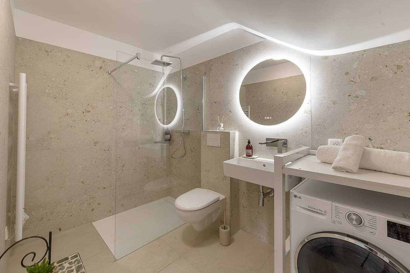 Foto 4 von 12: Ferienwohnung für 3 Personen mit Terrasse