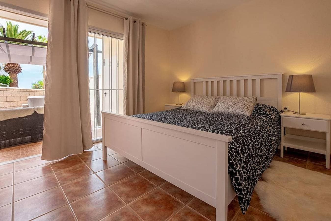 Foto 9 von 34: Villa für 4 Personen mit Terrasse