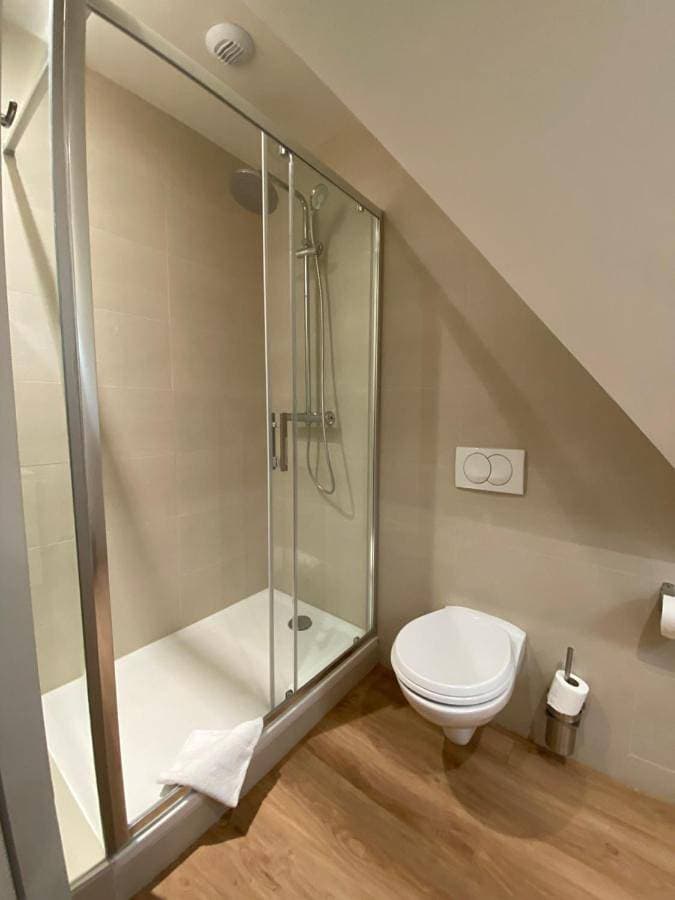 Foto 2 von 7: Small Double Room
