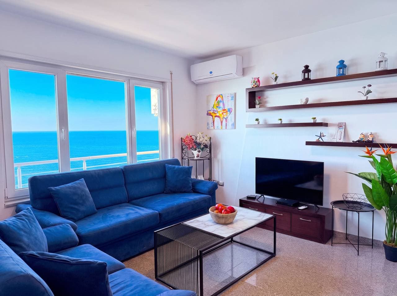 Foto 2 von 34: Ferienwohnung für 6 Personen mit Balkon