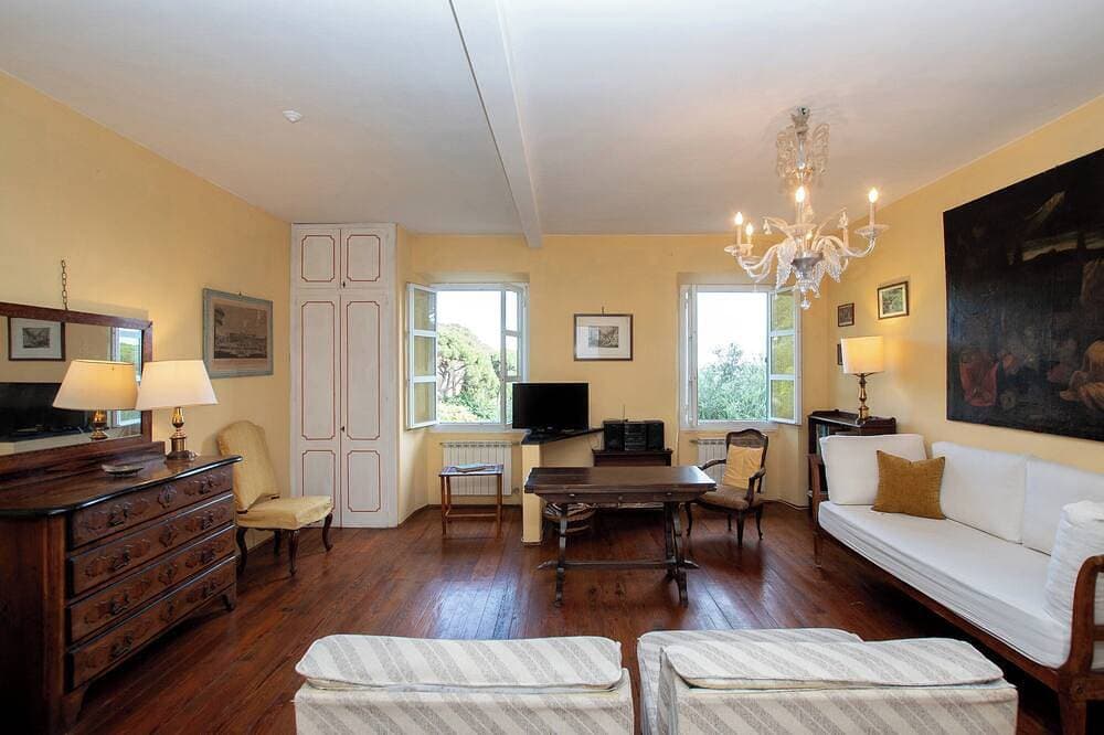 Foto 10 von 30: Alassio-villa-sea-view