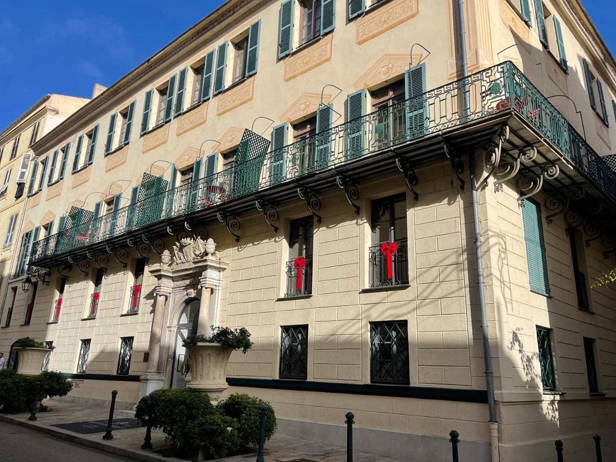 Hotel POZZO DI BORGO 1