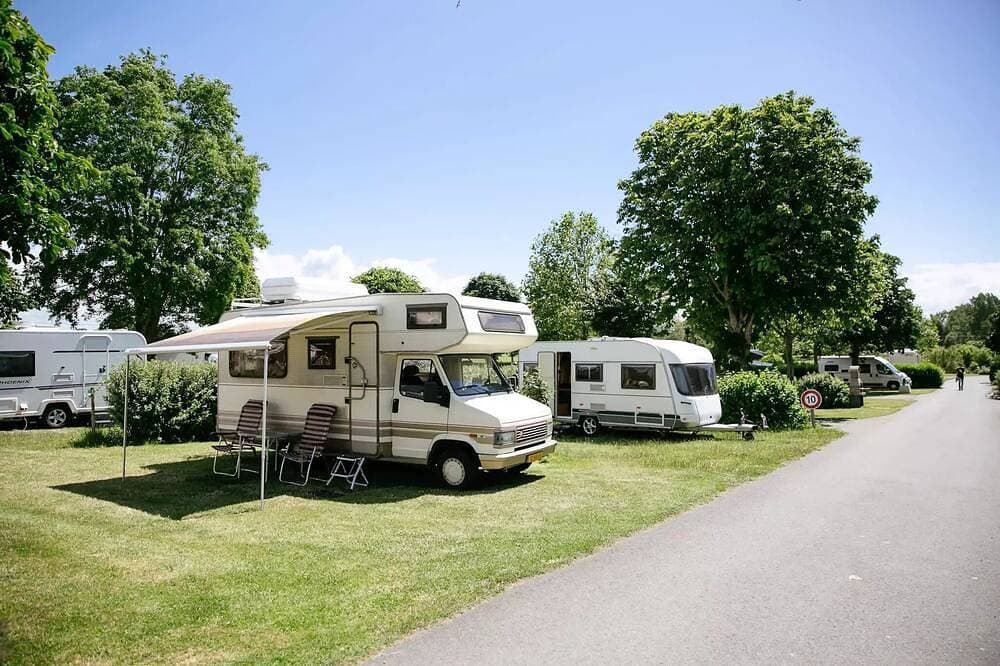 Foto 3 von 15: Campingplatz Seasonova Saint Michel *** - Cottage Evasion - 2 Schlafzimmer für 4 Personen
