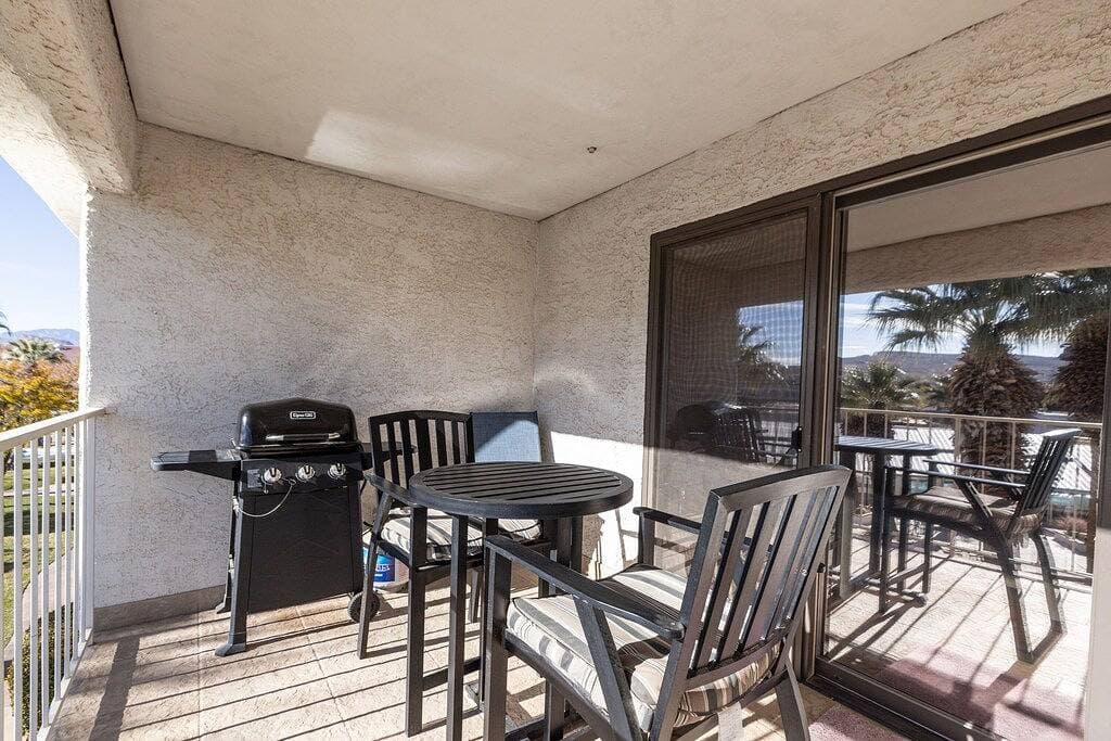 Foto 3 von 17: Las Palmas Resort #1638 | All-Inclusive Amenities