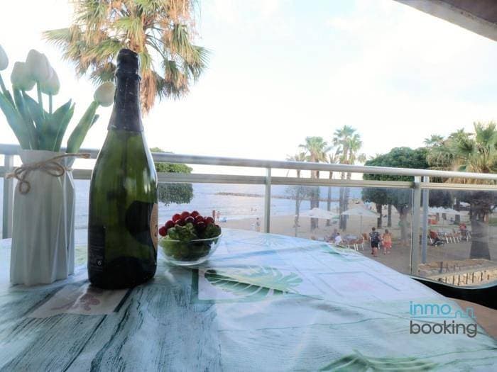 Foto 4 von 48: Ferienwohnung für 4 Personen mit Terrasse