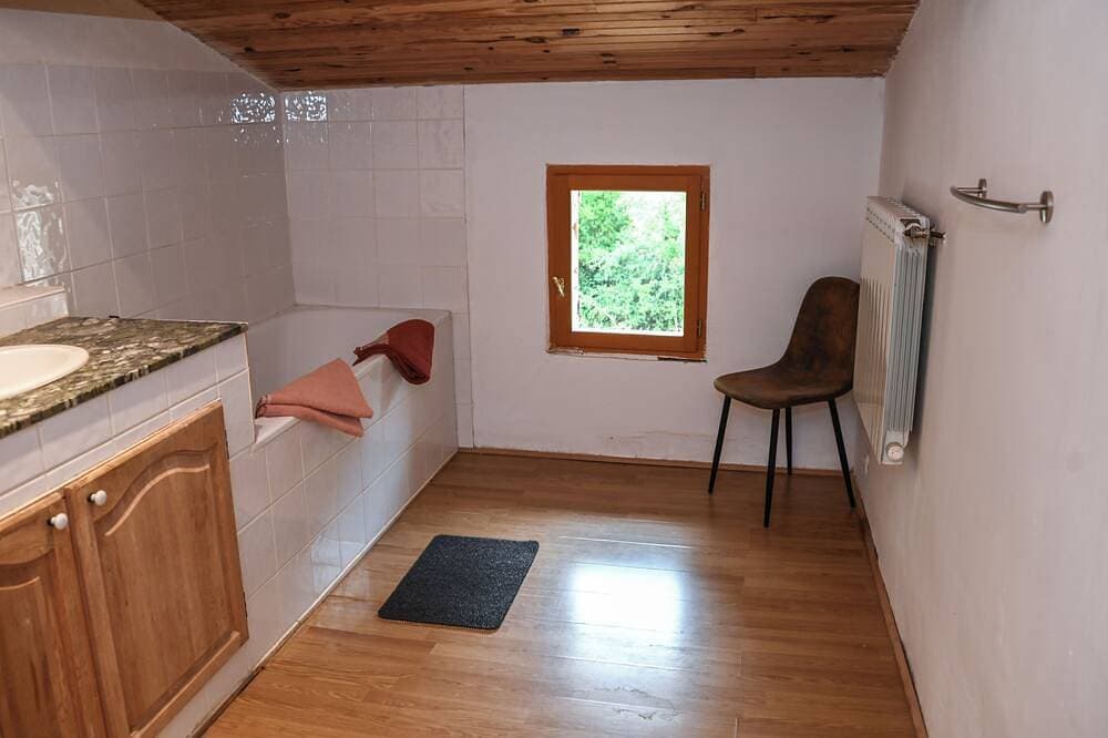 Foto 12 von 30: Provencal house with heated pool, jacuzzi and view 5 minutes from the Colorado