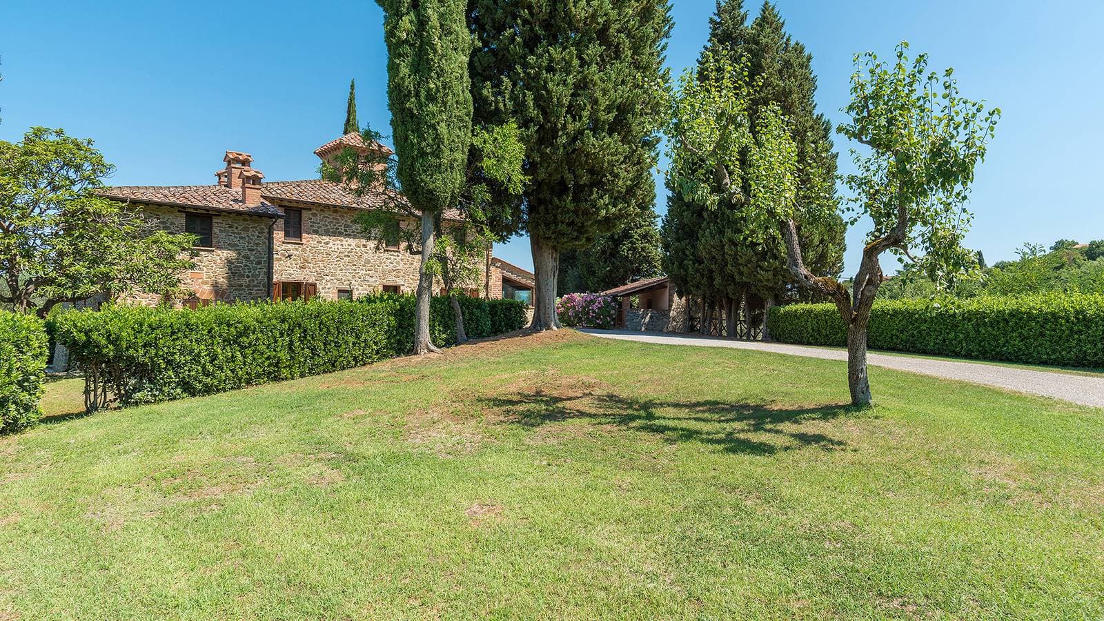 Foto 4 von 47: Villa für 14 Personen mit Garten