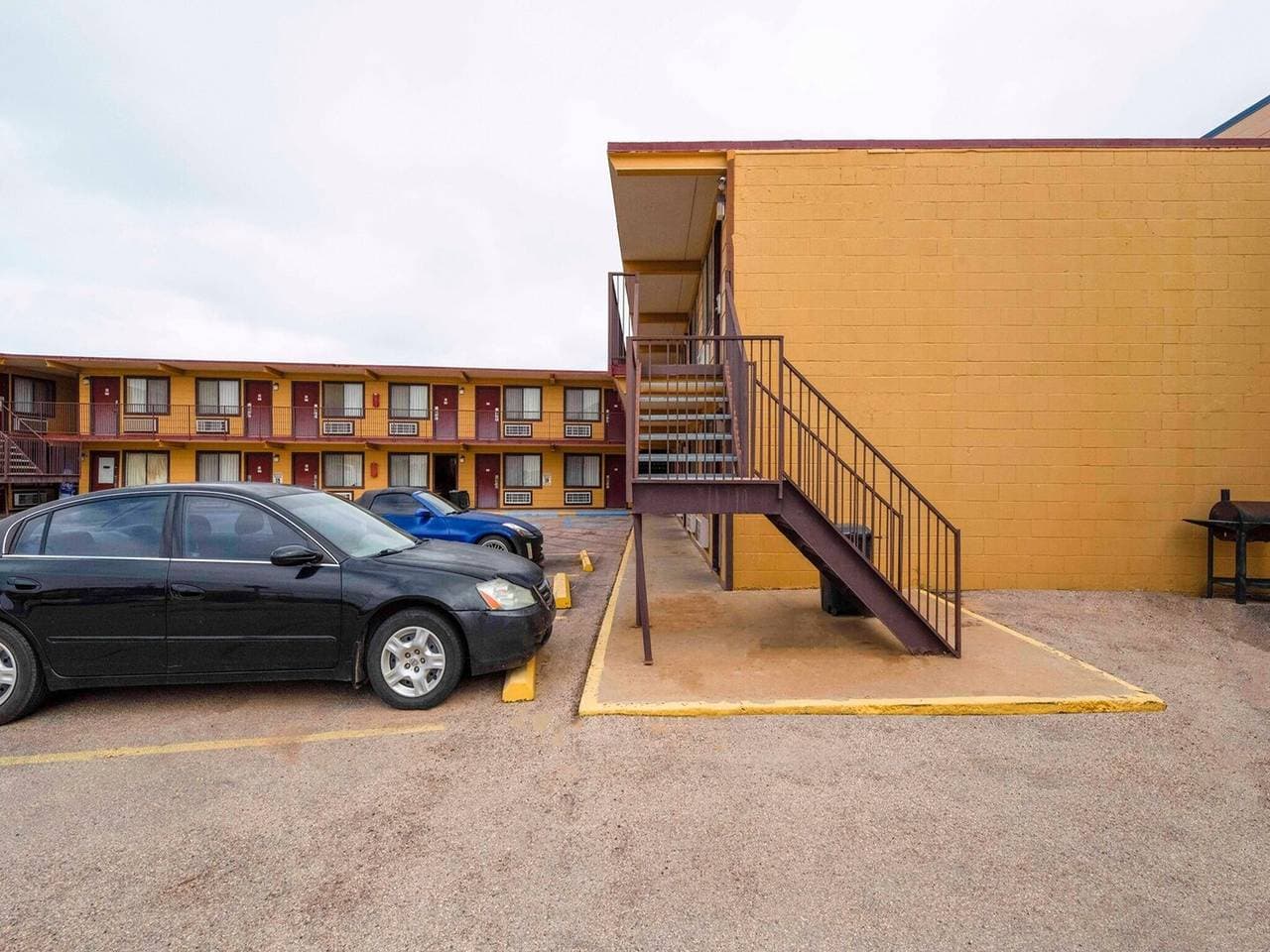 Foto 6 von 35: Odessa, Texas | King-Zimmer