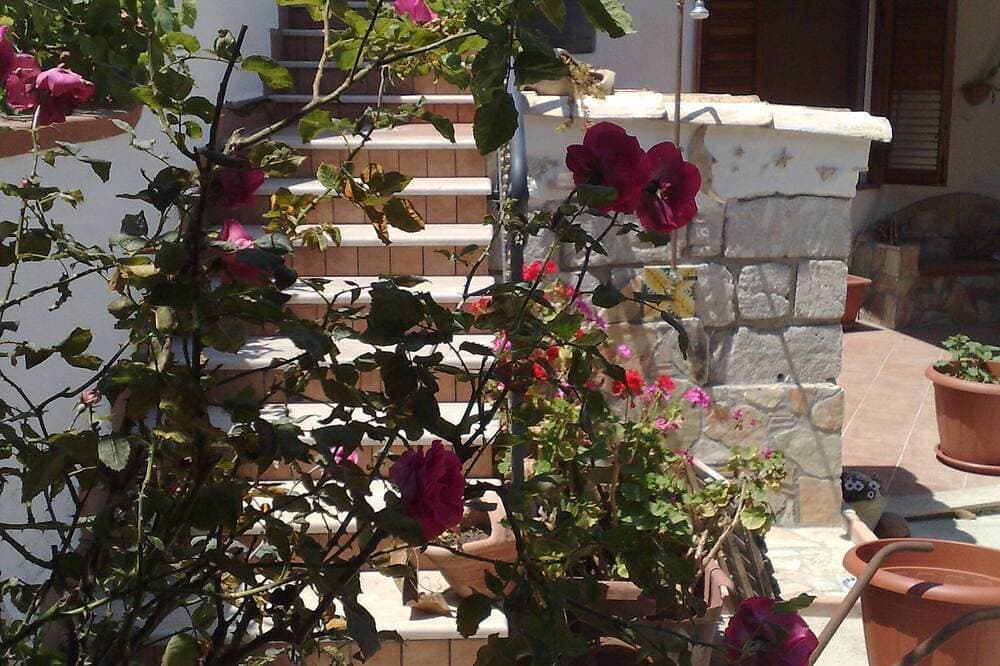 Foto 11 von 30: Haus mit Garten und Parkplatz in der Nähe zum Meer und zu Kulturstätten