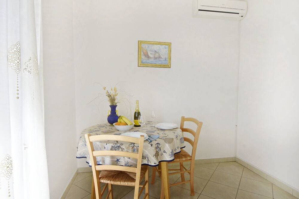 Foto 13 von 30: Nettes Appartement in Valica mit Großem Garten