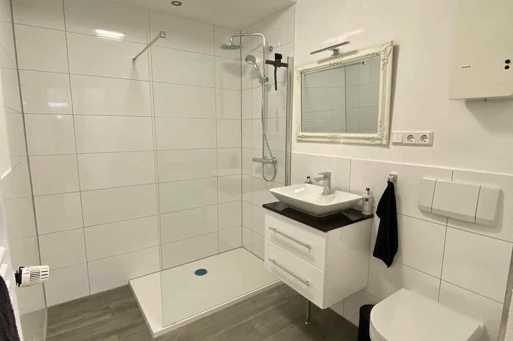 Foto 8 von 24: Ferienwohnung Ruwer Rauschen - Appartement/Fewo, Dusche, Wc, Nichtraucher