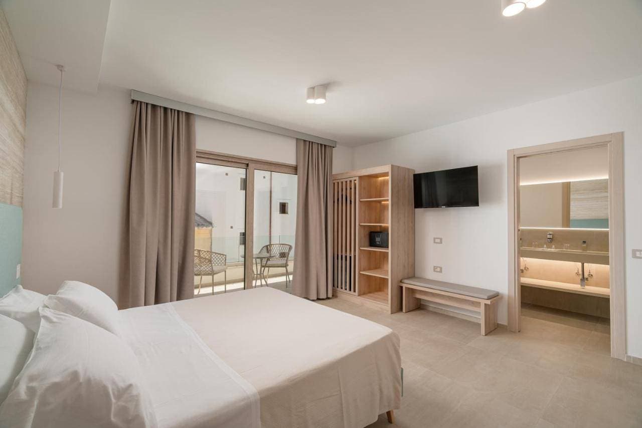 Foto 6 von 12: Double Room with Balcony