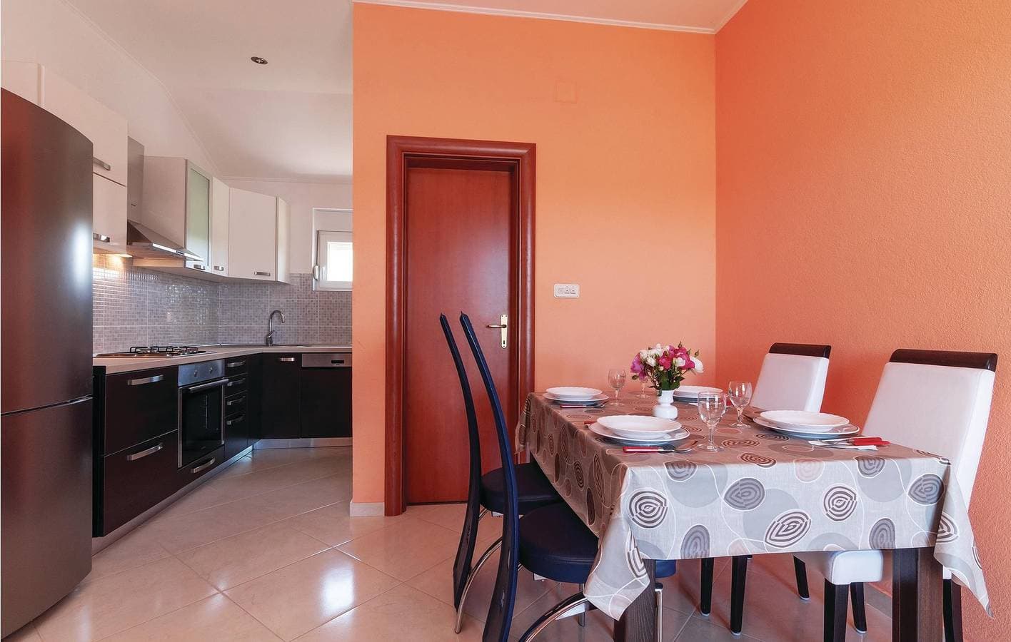 Foto 13 von 27: Gemütliche Wohnung mit Terrasse, WLAN und Parkplatz, 1,5 km bis zur Küste