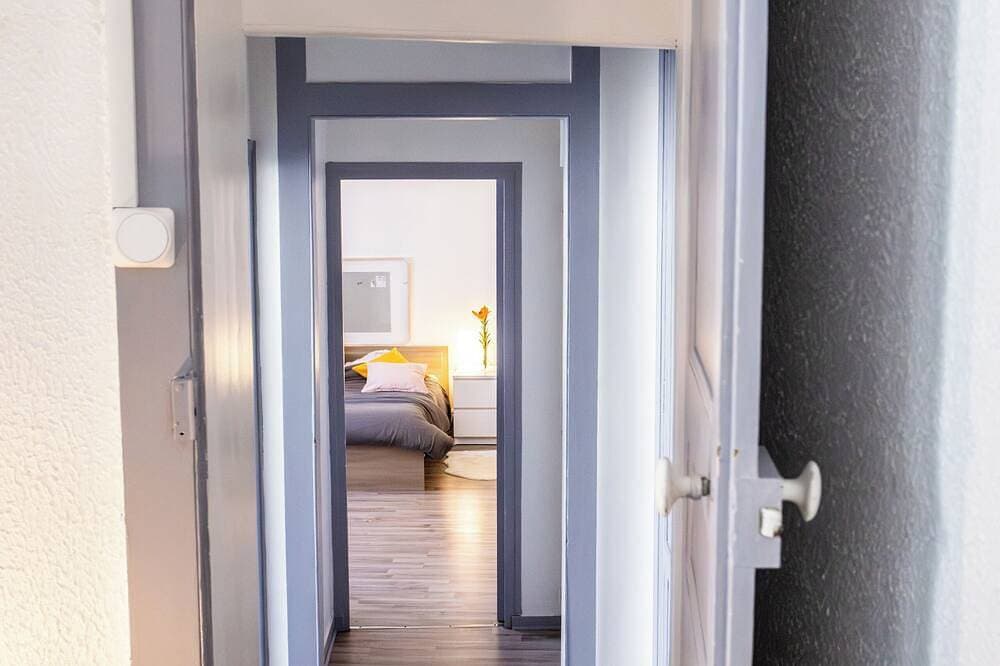 Foto 10 von 10: Beautiful 52 M2 City Center Apartment