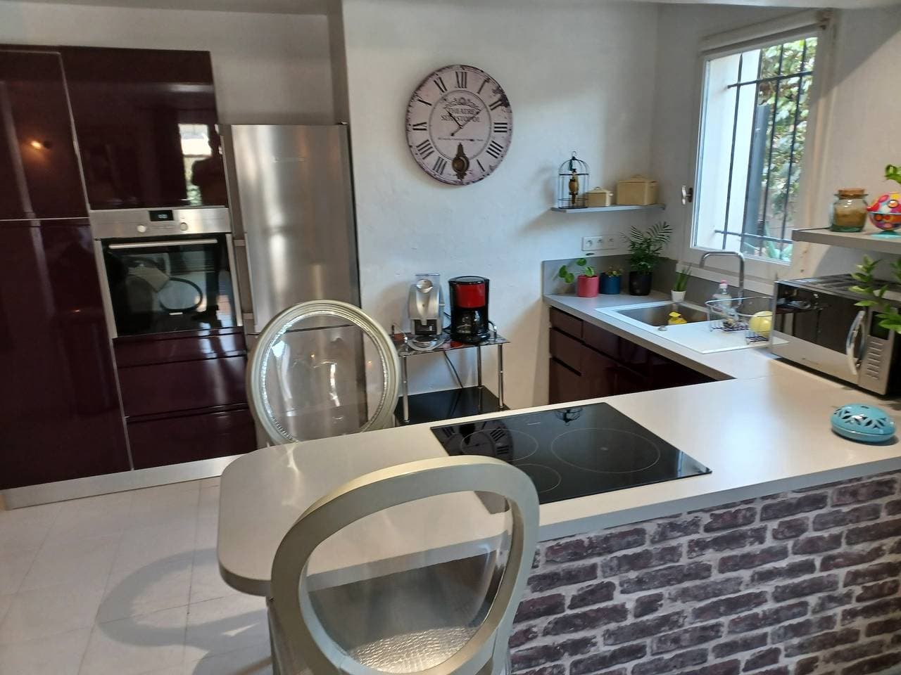 Foto 7 von 40: Ferienwohnung 'Le Mas Des Pins' mit Bergblick, WLAN und Klimaanlage