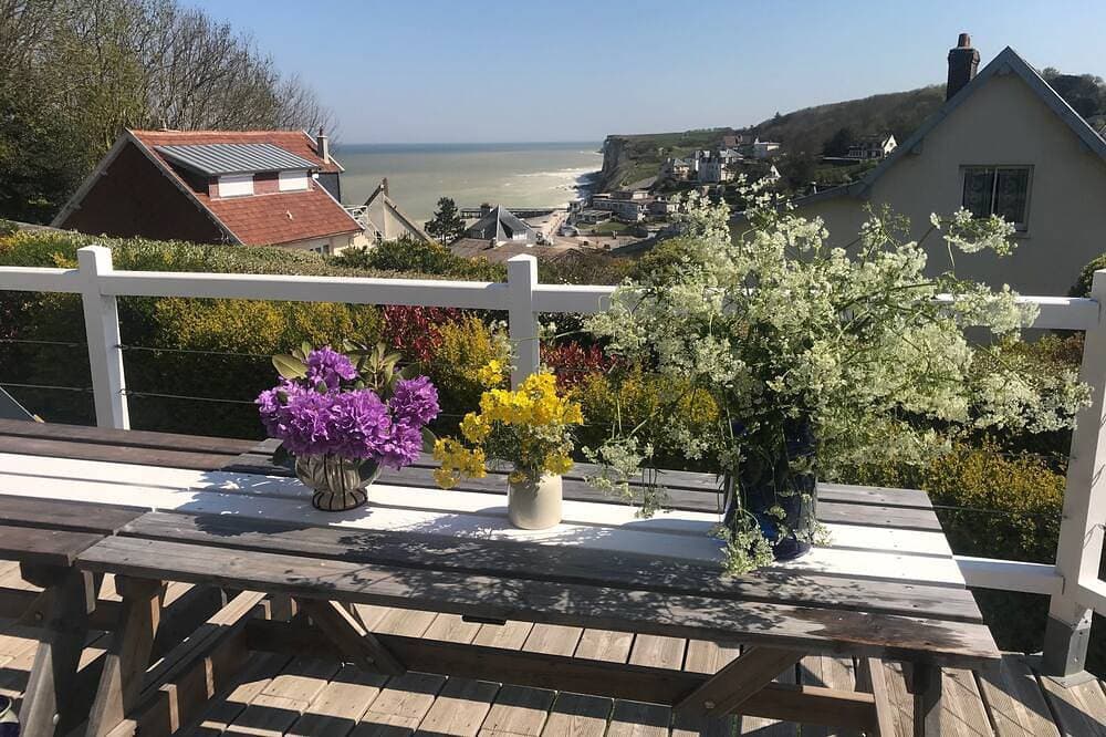 Maison de Charme Pleine vue mer et Falaises. Plage et Village à Pied en 5 min 1