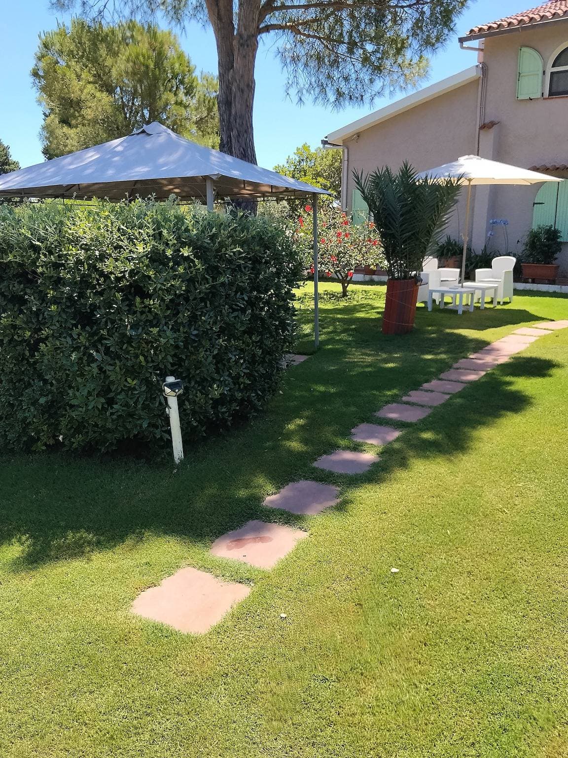 Foto 2 von 30: Ferienhaus "Soberania" mit Meerblick, privater Terrasse und eigenem Garten