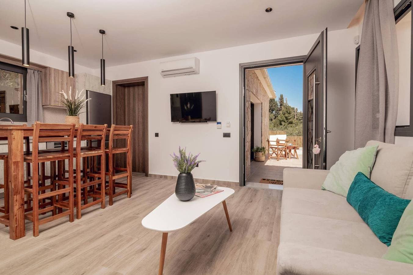 Foto 5 von 19: Villa für 4 Personen mit Garten