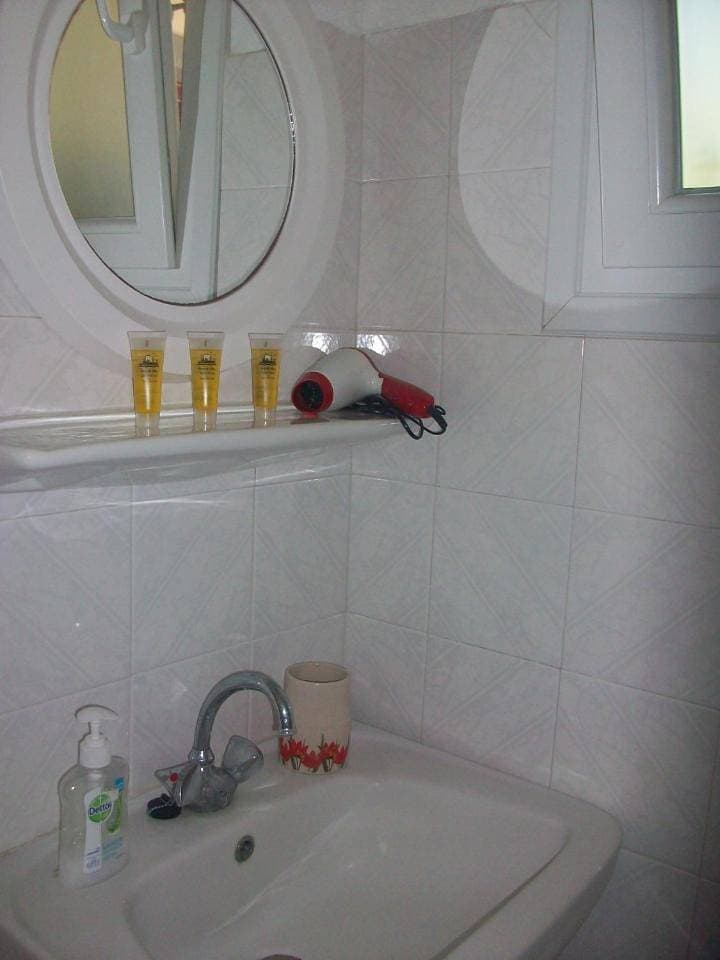 Foto 10 von 13: Twin Room with Balcony