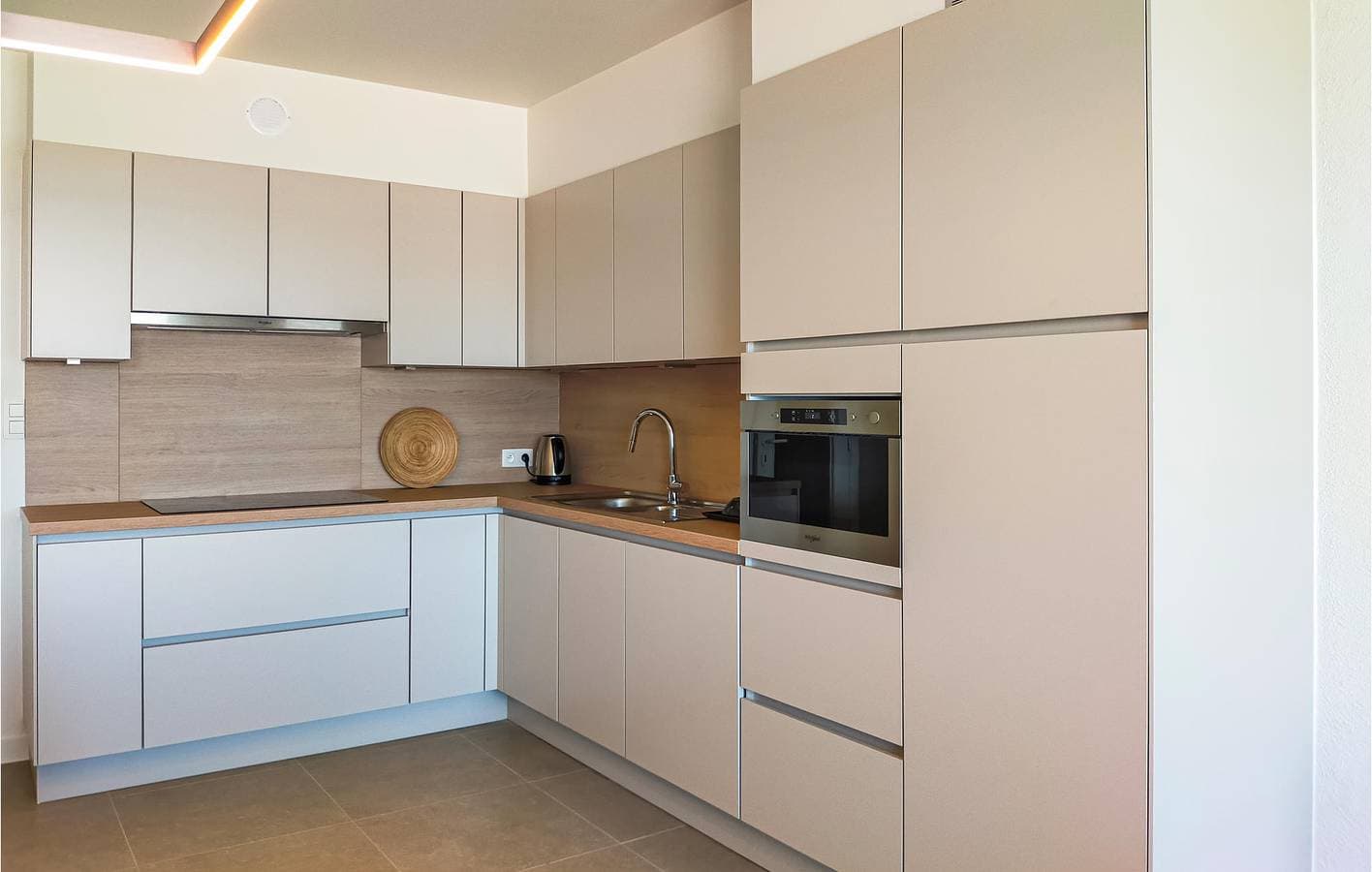 Foto 8 von 22: Ferienwohnung für 4 Personen mit Terrasse