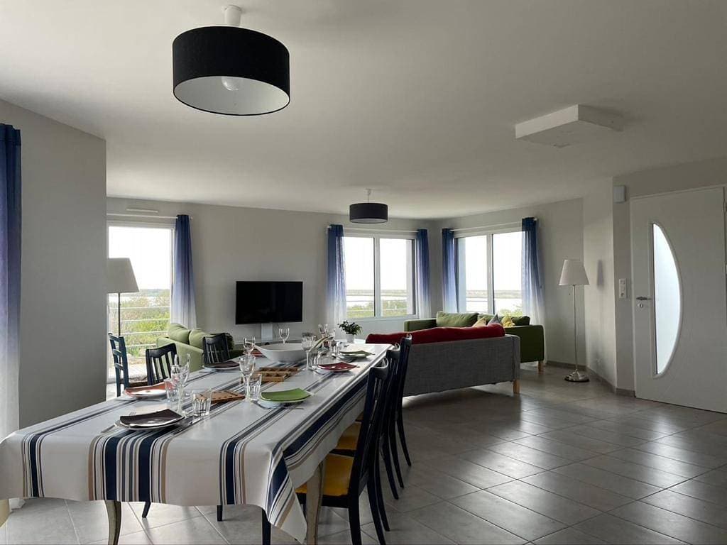 Foto 5 von 11: Three-Bedroom Home