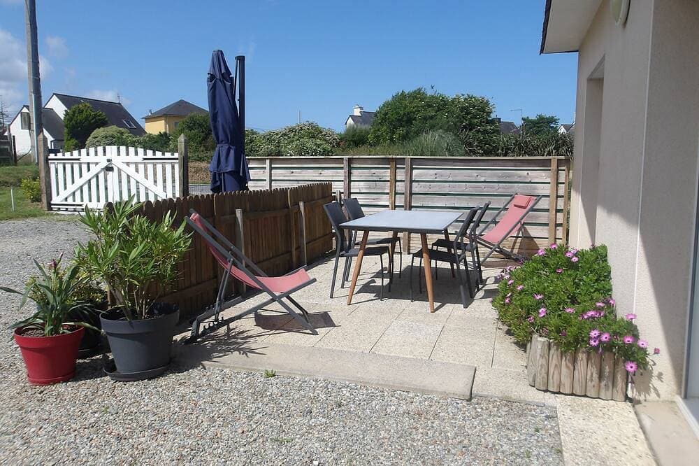 Vacation home 300m from Grève Blanche beach 1