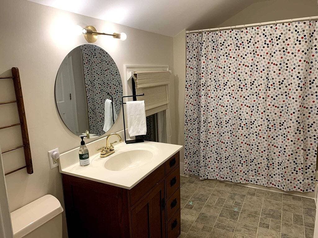 Foto 6 von 27: Pet friendly Skaneateles country home one mile from downtown!!