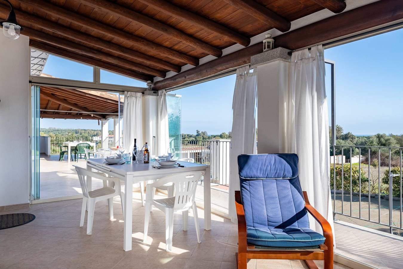 Foto 4 von 24: Ferienwohnung "Giorgio Holiday" mit Meerblick, 2 privaten Terrassen und WLAN