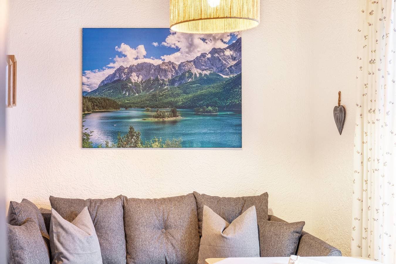 Foto 6 von 30: Ferienwohnung 'Höllental' mit Bergblick, Balkon und WLAN