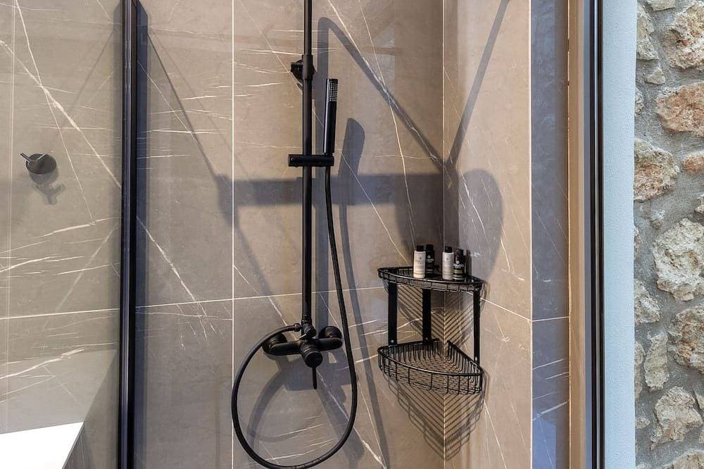 Foto 6 von 24: Modern 2 bedroom Villa Delta with Private Pool