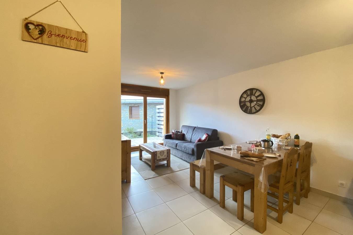 Foto 5 von 10: Ferienwohnung für 4 Personen mit Pool