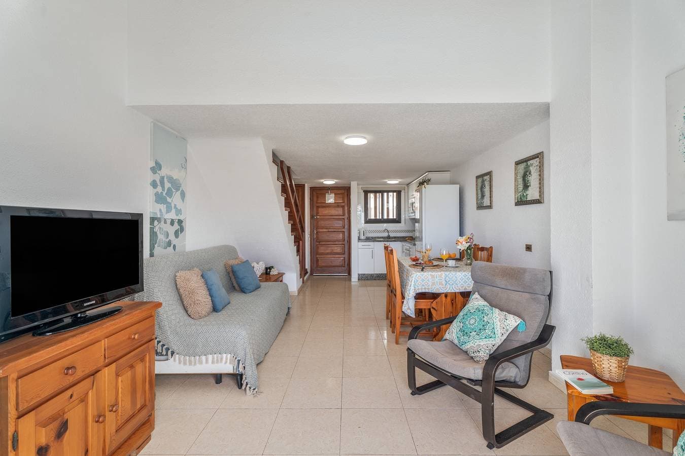 Foto 5 von 25: Ferienhaus 'Santiago Beach' mit Meerblick, Gemeinschaftspool und WLAN