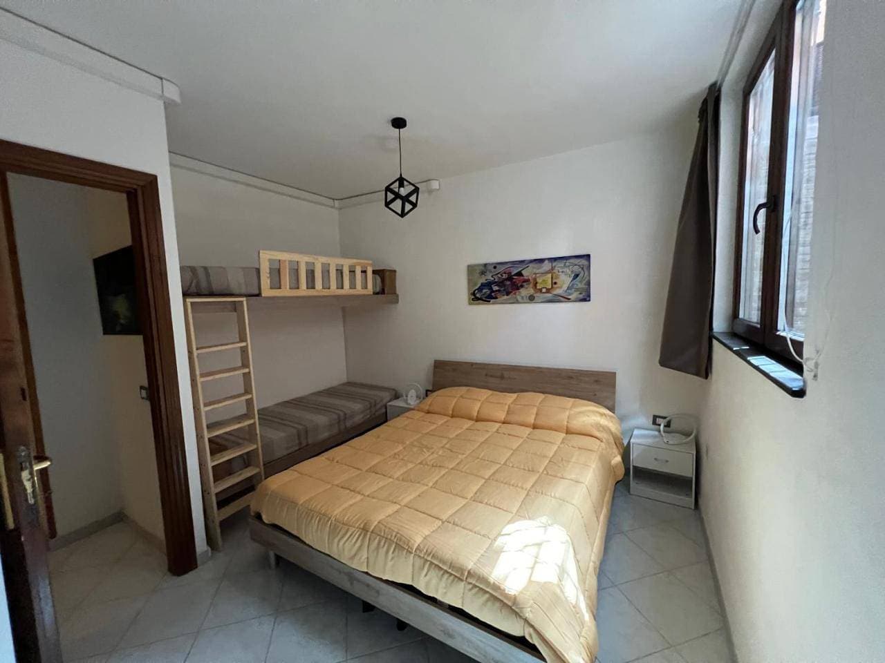 Foto 10 von 46: Three-Bedroom House
