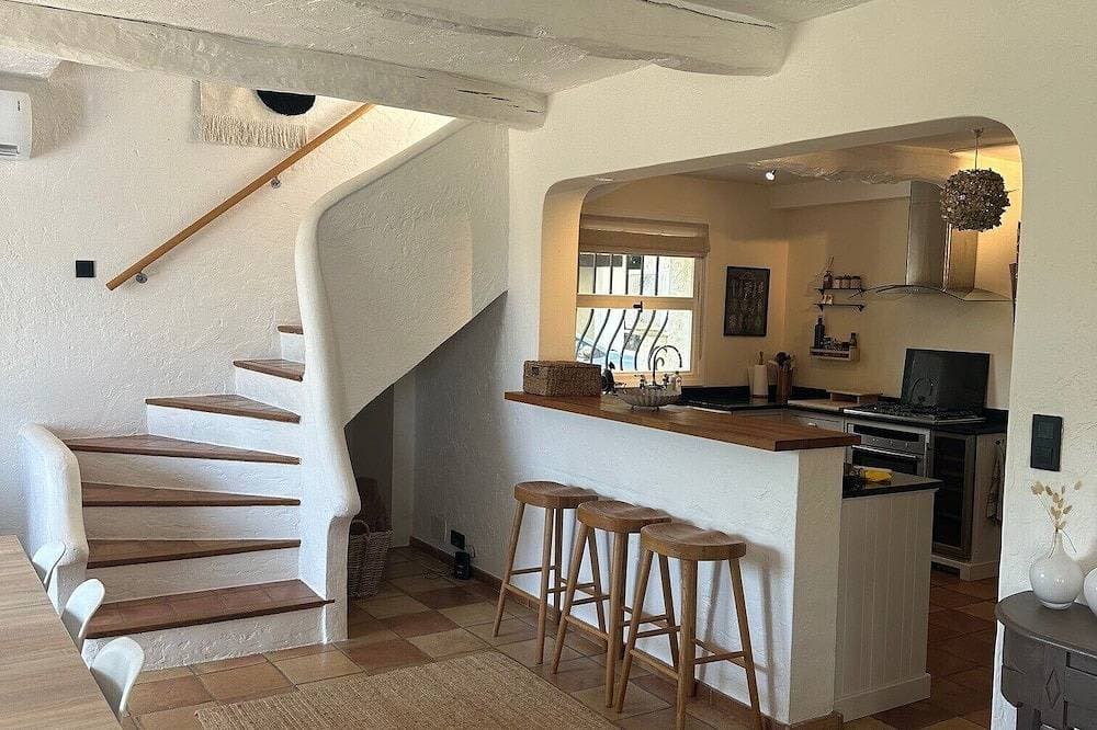 Foto 9 von 30: French Riviera, charming and romantic villa southfacing with a scenery view