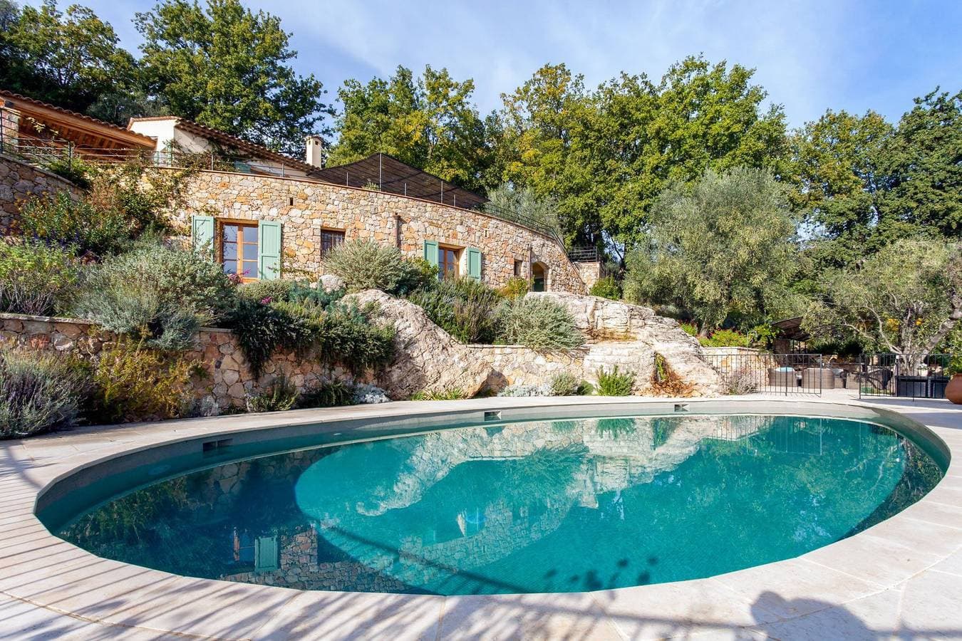 Villa 1