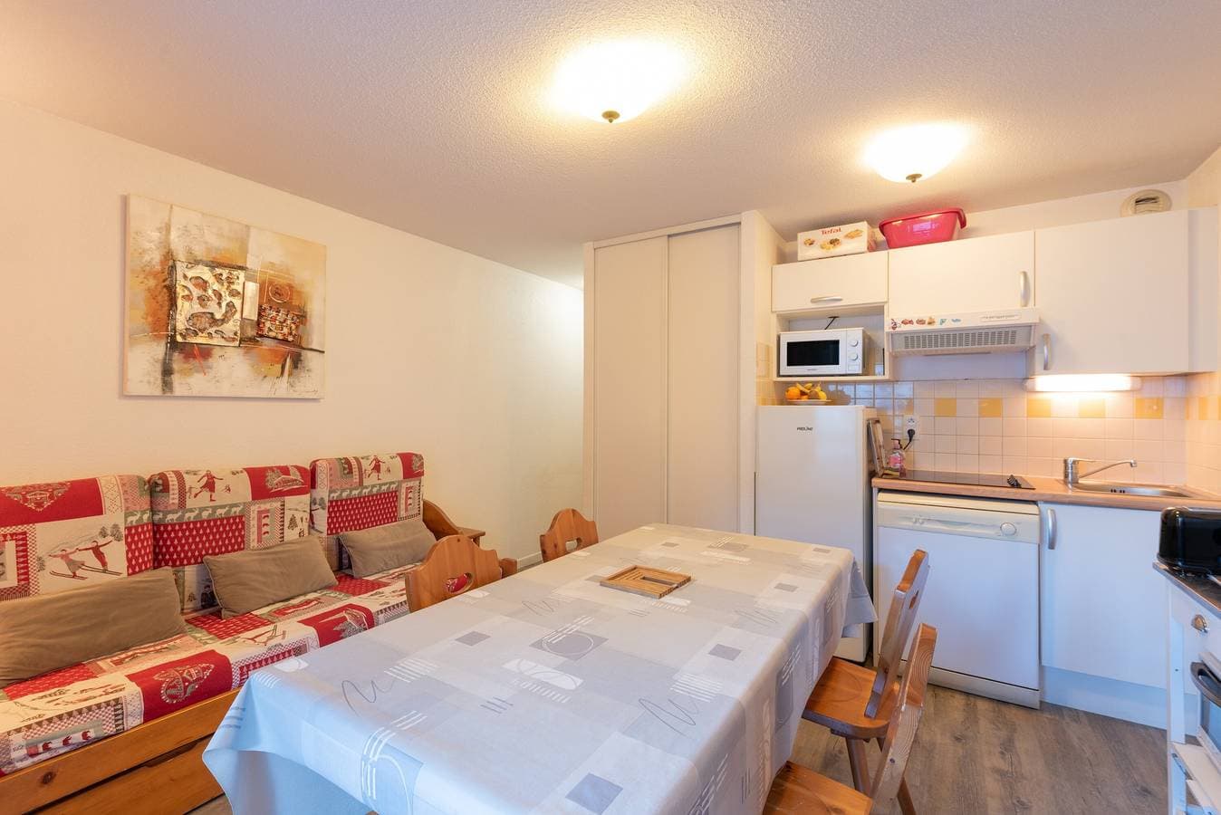 Foto 8 von 24: Komfortabler Aufenthalt in Saint-Lary, Terrasse, Beheiztes Schwimmbad und Direkter Zugang