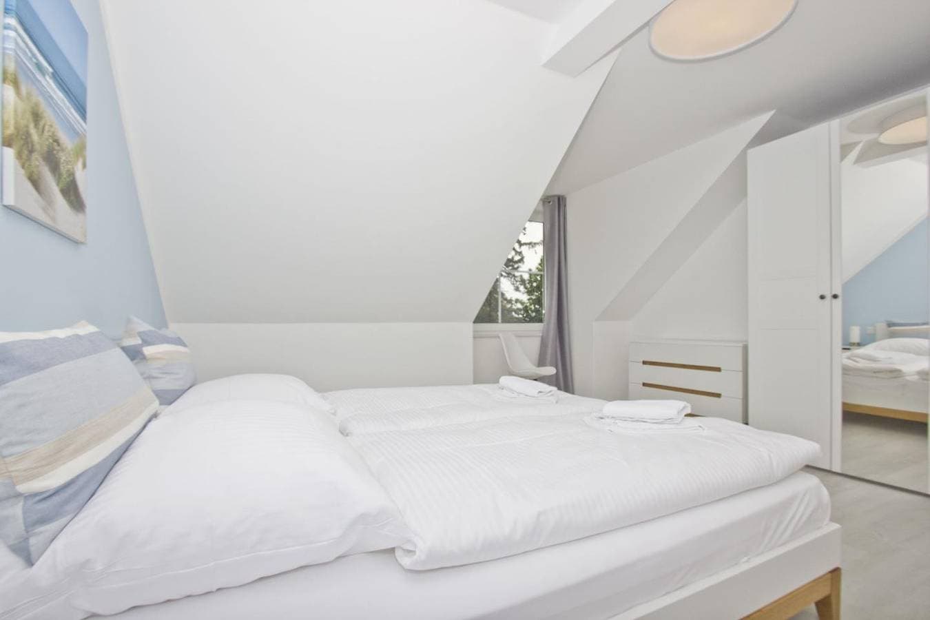 Foto 7 von 21: Moderne Ferienwohnung mit Gartennutzung - Haus Inselwind FeWo MEERbucht