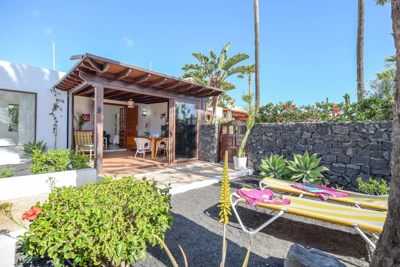 Bungalow Playa Bastián 1