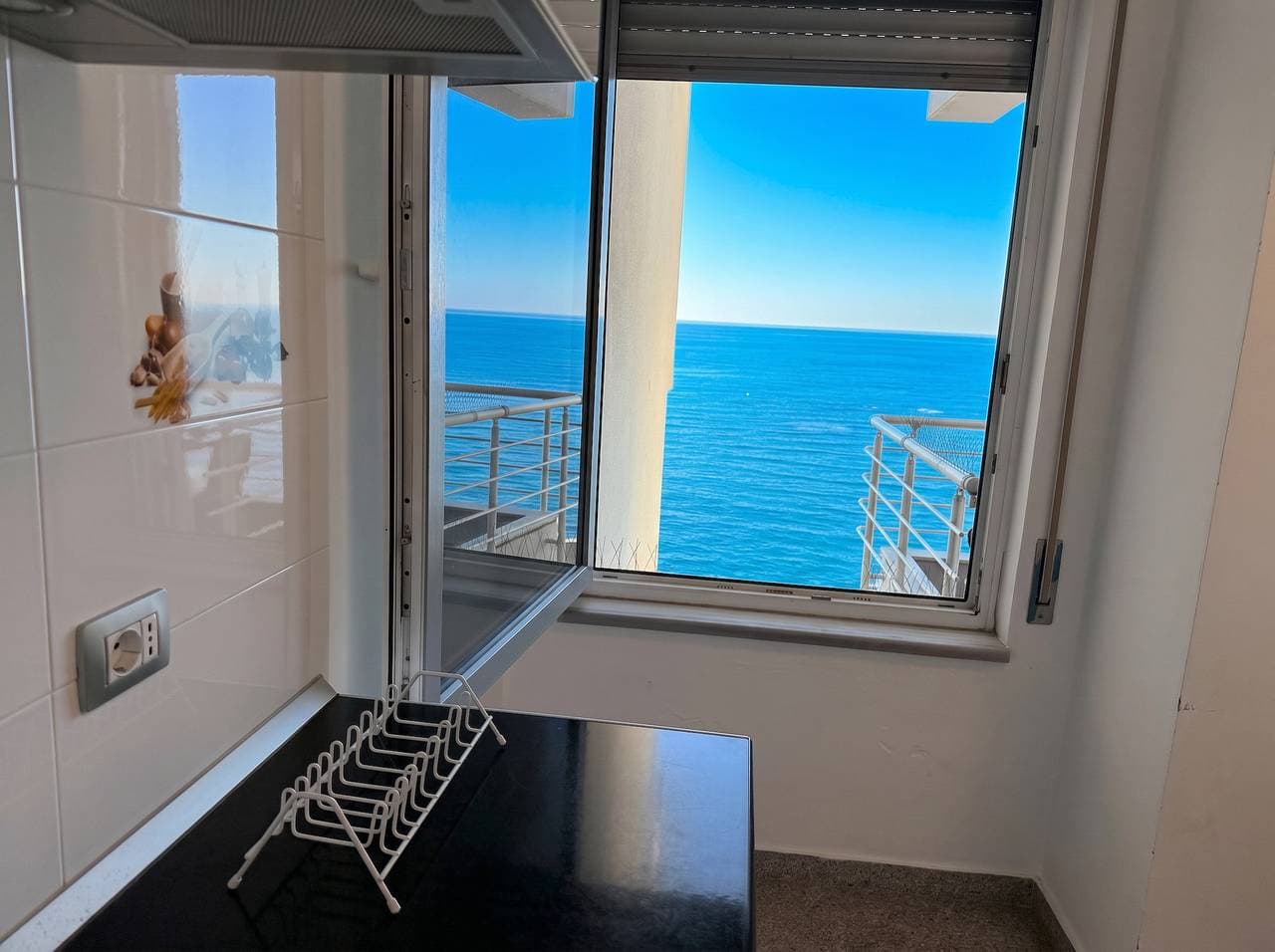 Foto 13 von 34: Ferienwohnung für 6 Personen mit Balkon
