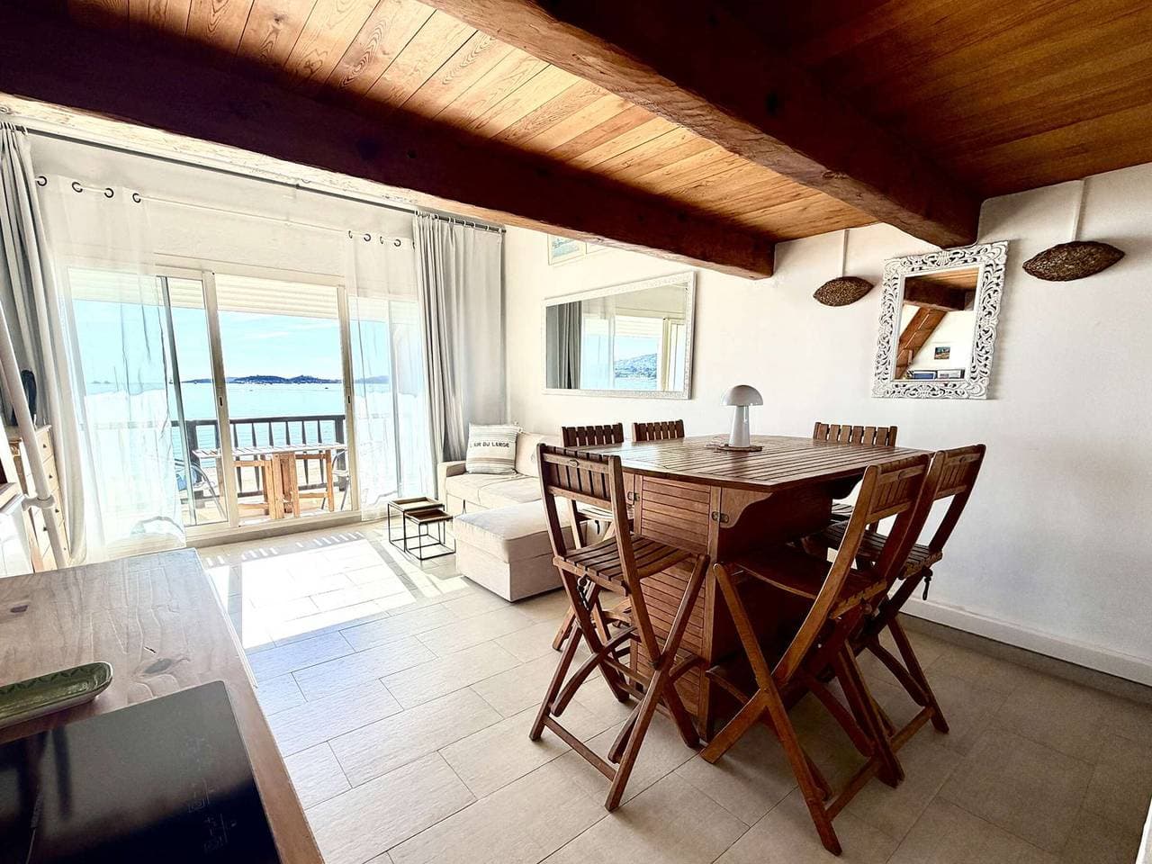 Foto 13 von 19: Helles Studio mit Klimaanlage und Parkplatz in Port Grimaud