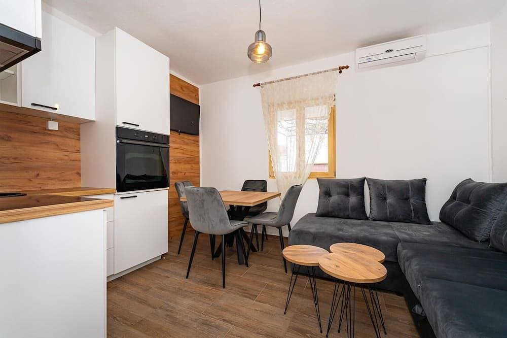 Foto 8 von 24: Tolle 1-Zimmer-Wohnung in Gornji Karin