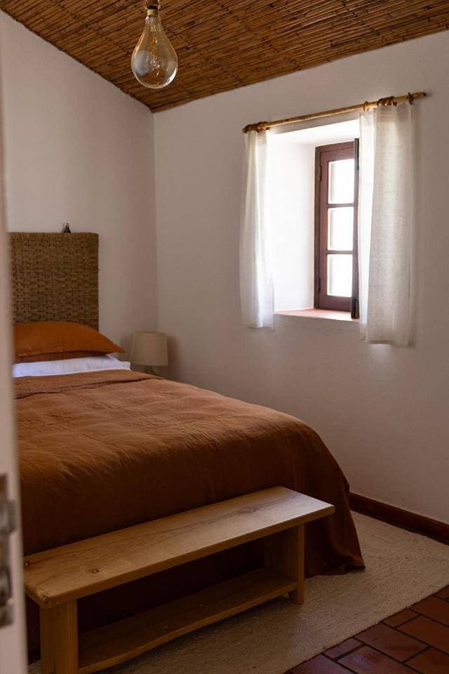 Foto 10 von 14: Double Room with Shared Bathroom